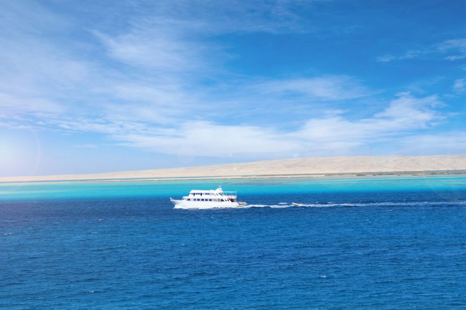 Sahl Hasheesh: Dolphin Watching Boat Tour With Snorkeling - Common questions