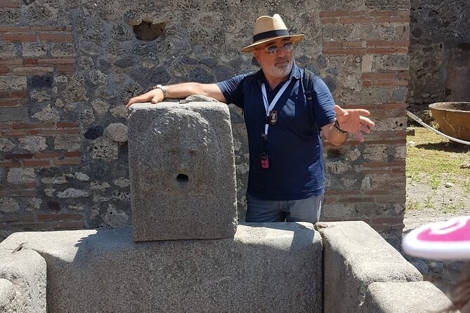 Semi - Private Tour of Pompeii With an Archeologist - Common questions