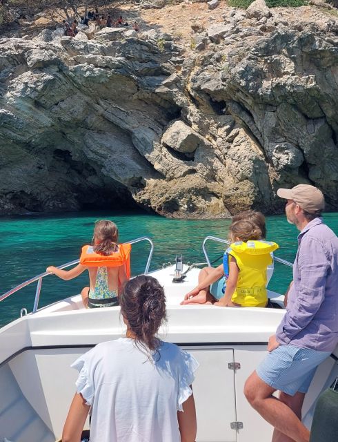 Sesimbra: Private Boat Tour-Wild Beaches, Secret Bays, Caves - Snorkeling and Cave Exploration