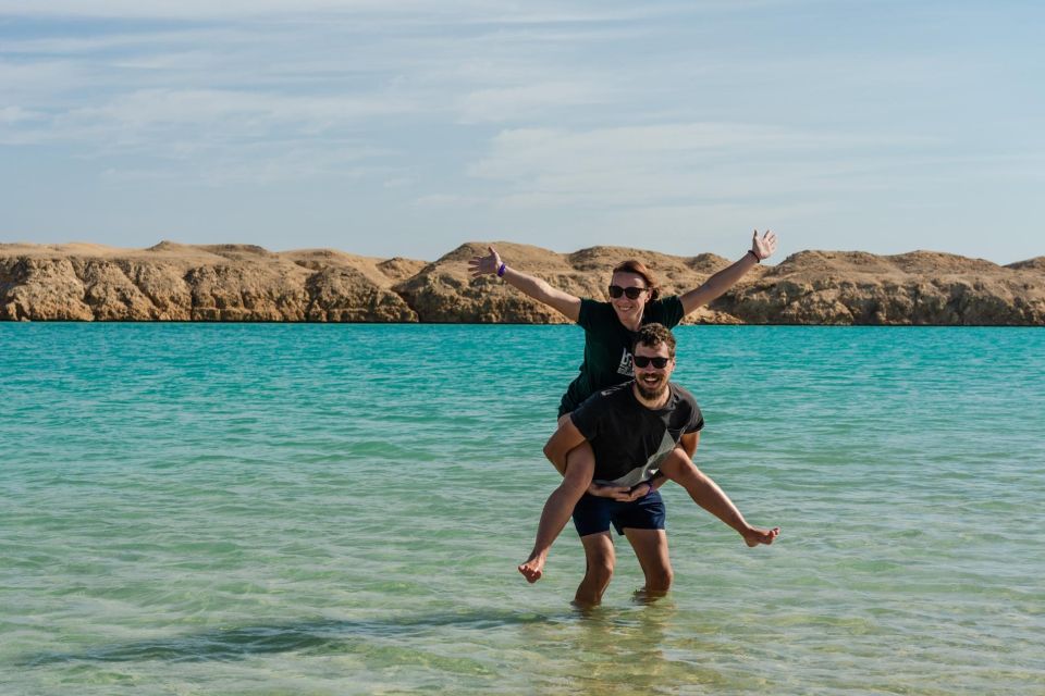 Sharm El-Sheikh: Ras Mohammed Park and Magic Lake Day Tour - Review Summary