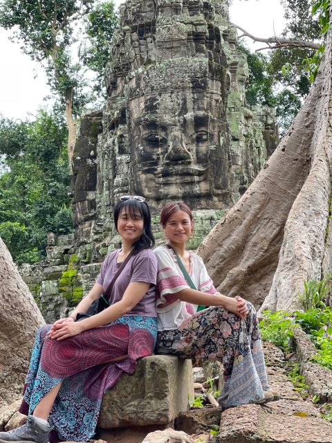 Siem Reap: Angkor Wat Private Full Day Tour - Meals Included