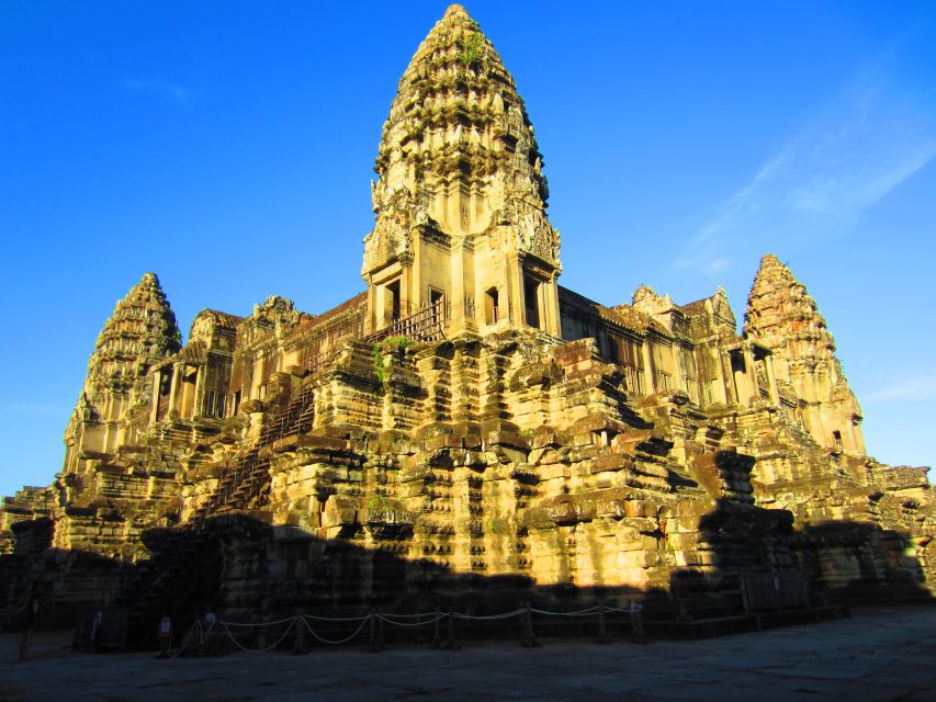 Siem Reap: Angkor Wat Small-Group Historical Day Tour - Common questions