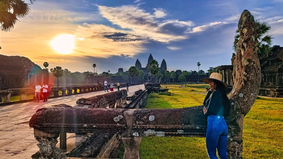 Siem Reap : Angkor Wat Tour on a Vespa - Common questions