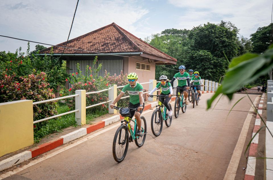 Siem Reap: Morning City Bike Tour With Local Expert - Directions