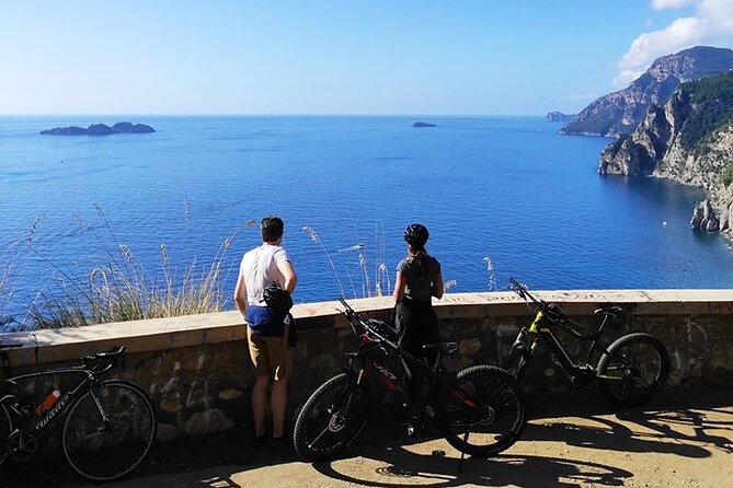 Sightseeing Bike Tour Amalfi Coast - Local Cuisine and Dining Stops