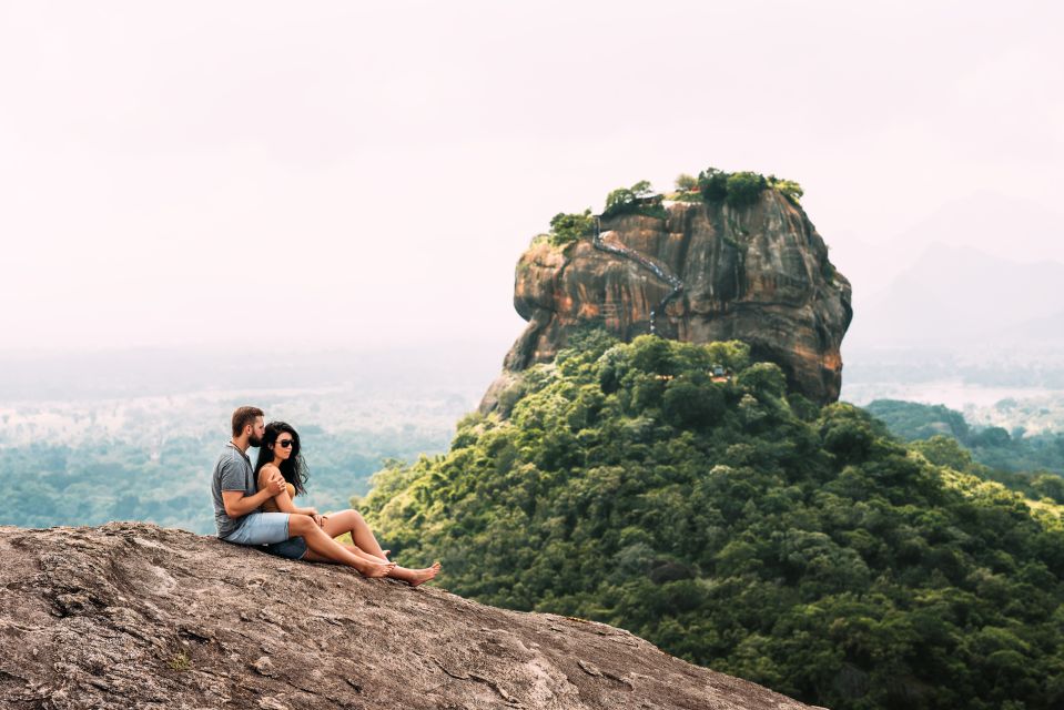 Sigiriya and Pidurangala Rock From Negombo - Transportation Details