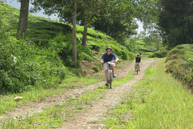 Singapore Paddle to Pedal Adventure in Pulau Ubin - Common questions