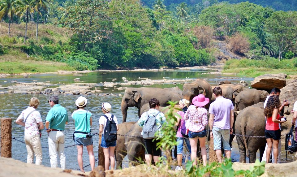 Sri Lanka 5-Day Guided Tour - Booking Procedures and Policies