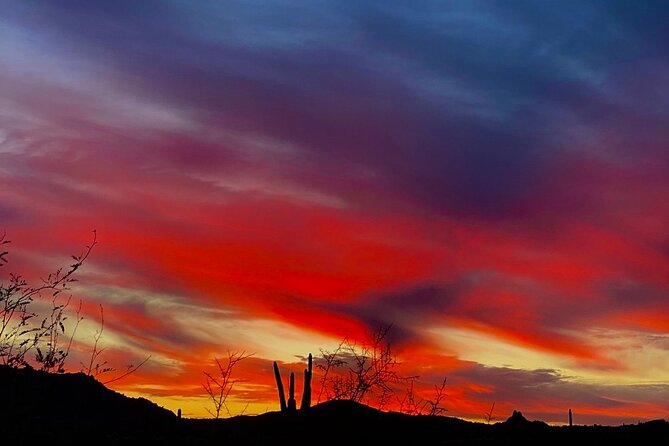 Stunning Sunrise or Sunset Guided Hiking Adventure in the Sonoran Desert - Logistics and Essential Information