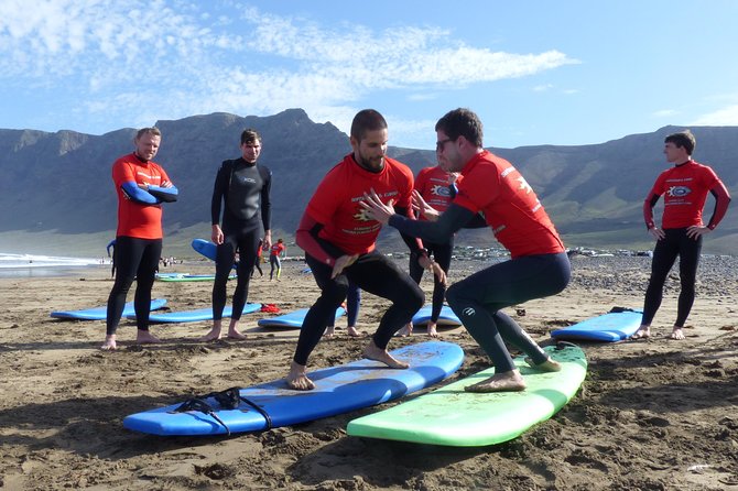 Surf Class in Famara 9:15-12:00 or 11:45-14:30 (2h Class) - Cancellation Policy Clarifications
