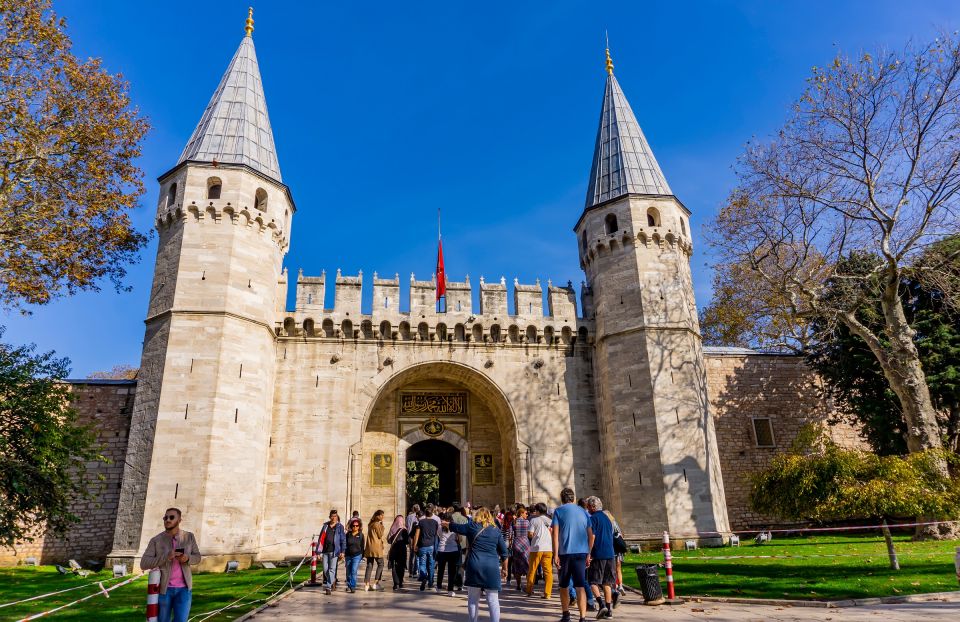 Topkapi Palace, Hagia Sophia, Hippodrome & Blue Mosque Tour - Directions