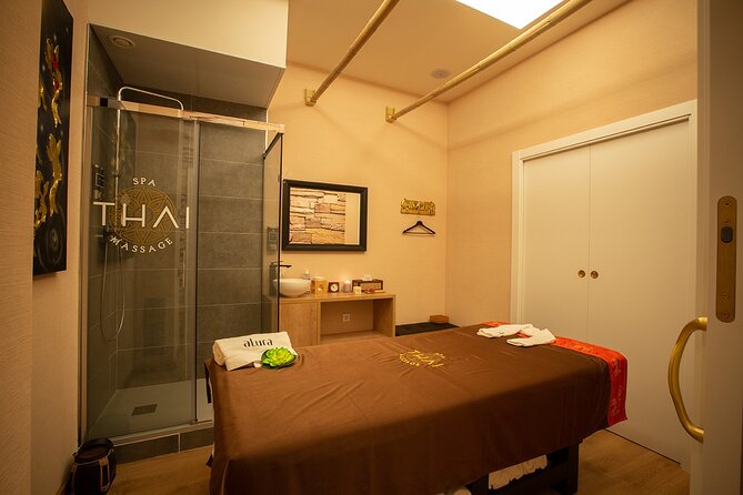 Traditional THAI MASSAGE 60 Min at THAI MASSAGE ALURA - How to Book Your Appointment