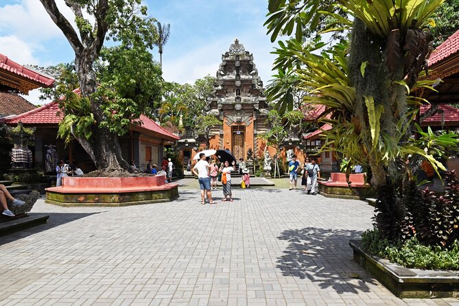 Ubud Private Highlights Tour—Monkey Forest, Villages, and More - Common questions