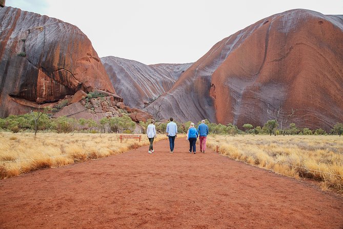 Uluru (Ayers Rock) Base and Sunset Half-Day Trip With Opt Outback BBQ Dinner - Common questions