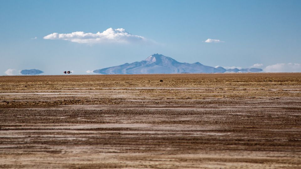 Uyuni Salt Flats 2-Day Private Tour With Tunupa Volcano - Common questions