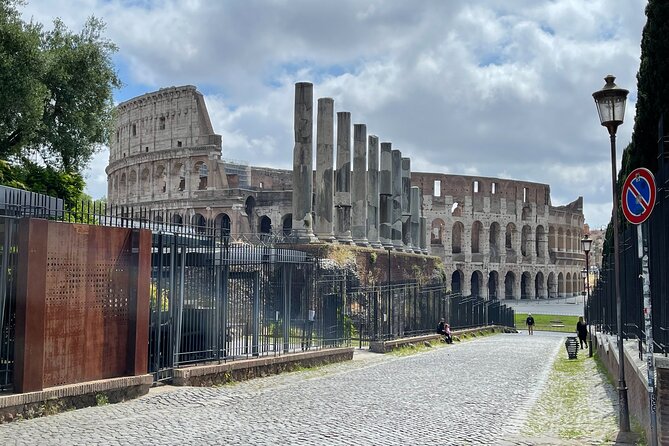 VIP Colosseum Underground and Ancient Rome Small Group Tour - Recommendations and Efficiency Benefits