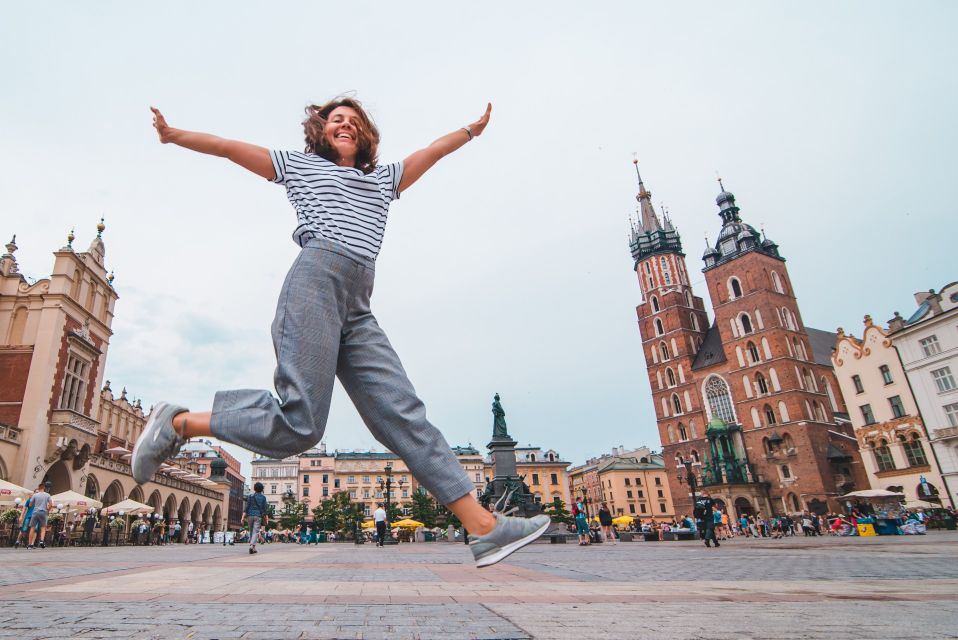 Wawel Castle & Cathedral Skip the Line Small Group Tour - Common questions