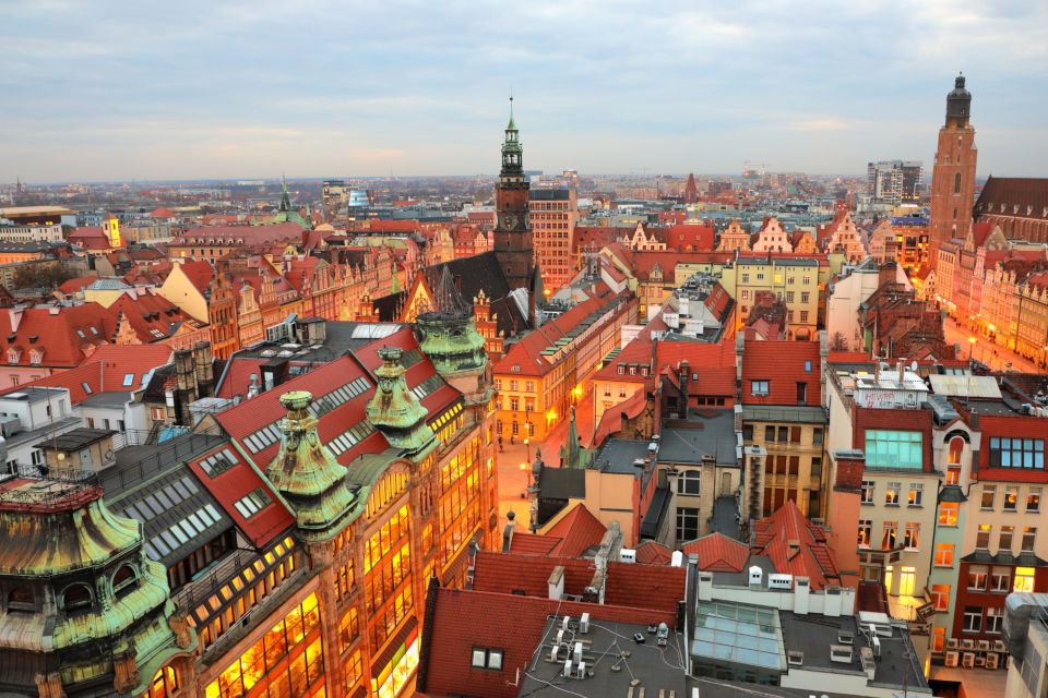 Wroclaw: City Exploration Game and Tour - Directions