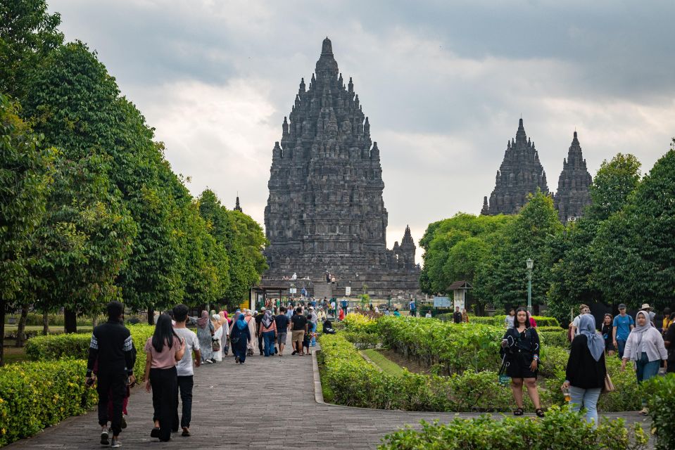 Yogyakarta Full Day (Village Cycling, Prambanan, Ramayana) - Common questions