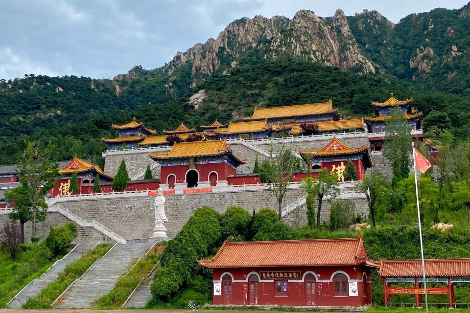 Zhengzhou: Private Guided Tour/Transfer to Shaolin Temple - Cultural Insights and Entertainment