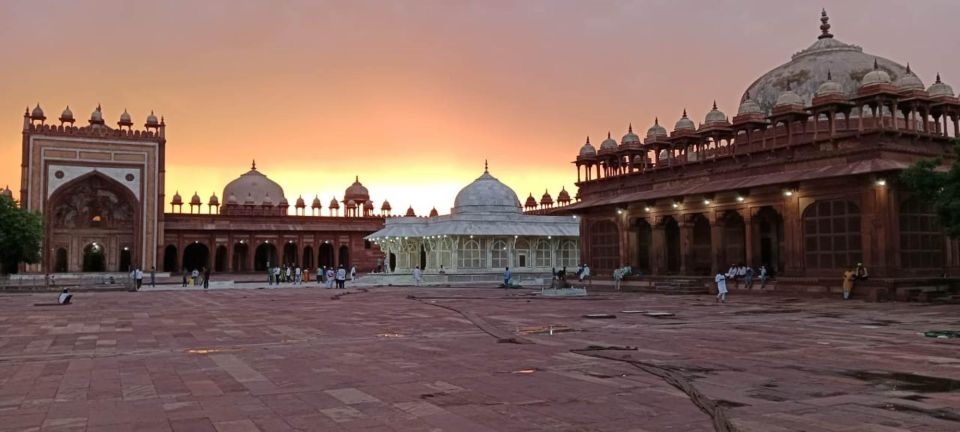 5 Days Golden Triangle Luxury India Tour From Delhi - Common questions