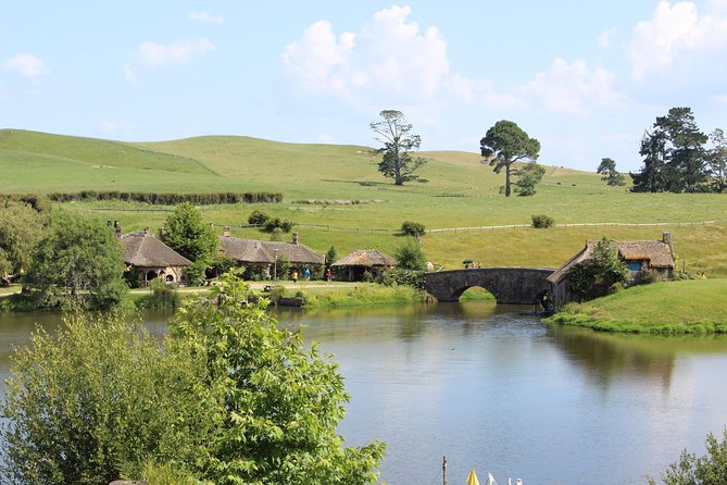 6hr Hobbiton Movie Set Tour - Departs Tauranga - Common questions