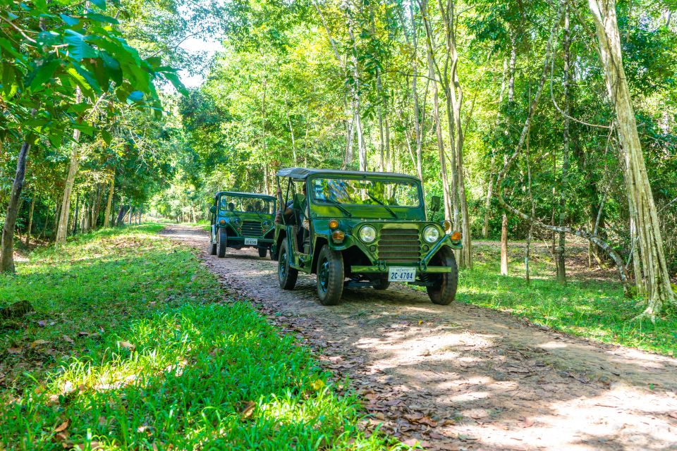 Angkor Wat: Sunrise Jeep Tour With Breakfast and Lunch - Common questions