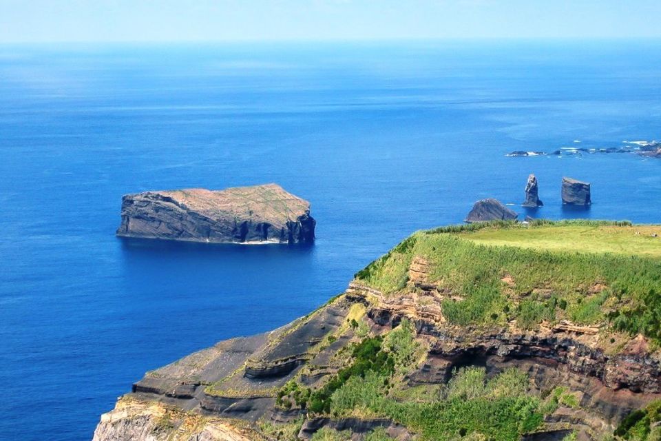 Azores: Sete Cidades Scenic Jeep Tour From Ponta Delgada - Things to Do