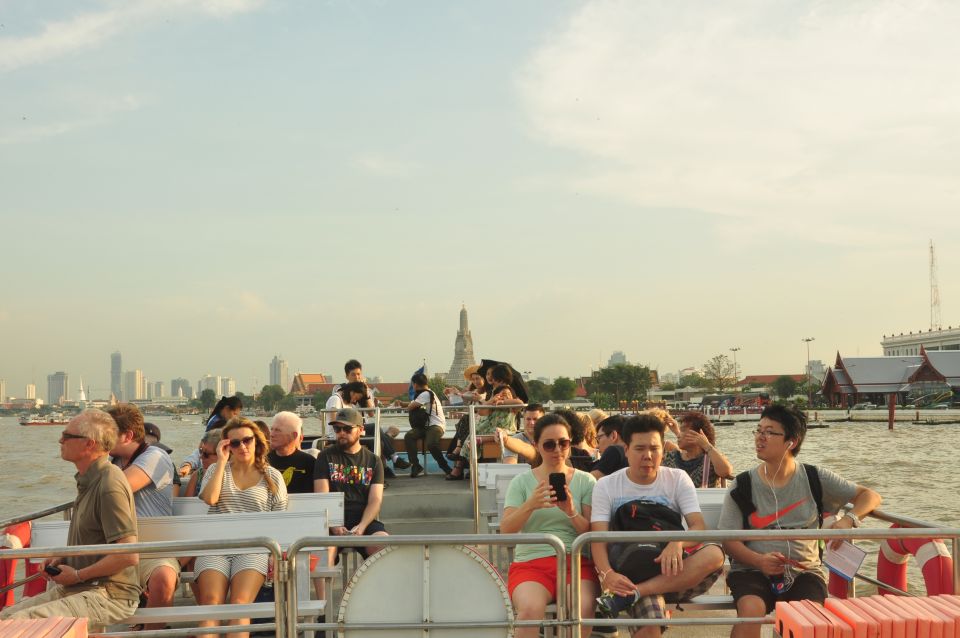 Bangkok: Hop On Hop Off Tuk Tuk & Boat Chao Phraya River - Common questions