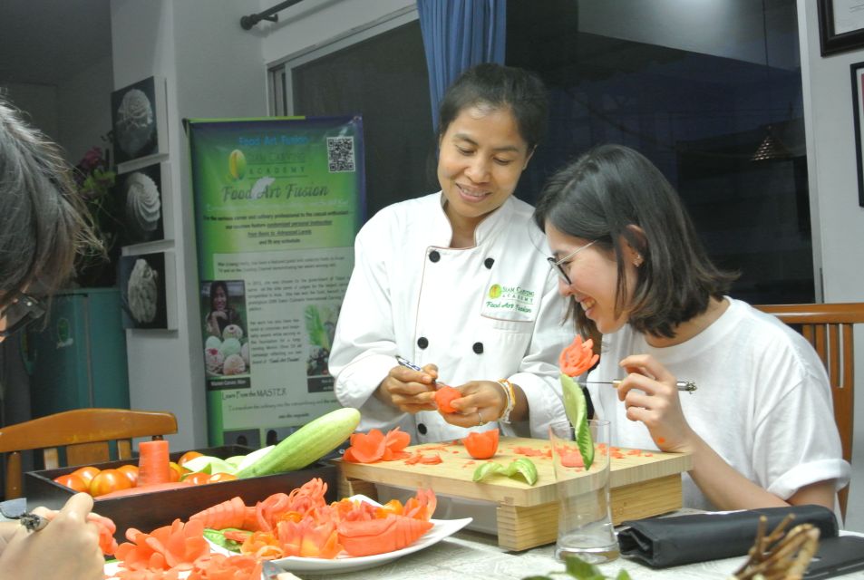 Bangkok: Professional Thai Fruit and Vegetable Carving Class - Common questions