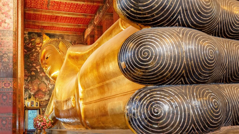 Bangkok: Wat Pho and Wat Arun Guided Walking Tour - Common questions