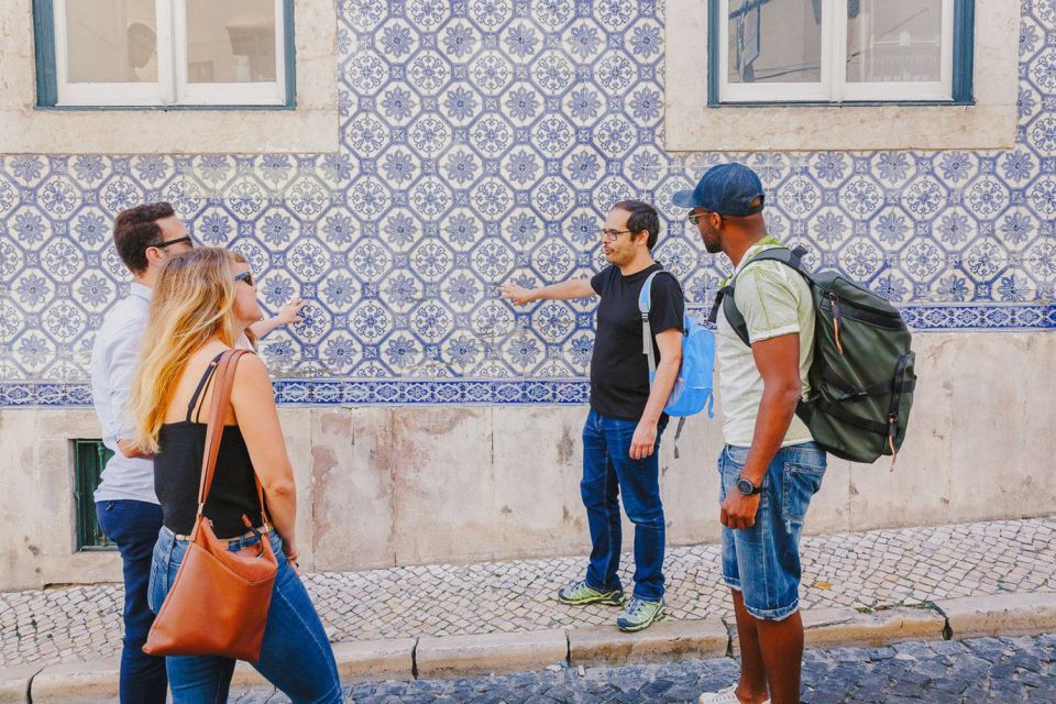 Best of Lisbon Walking Tour: Rossio, Chiado & Alfama - Common questions