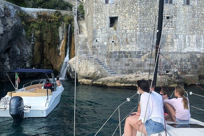 Boat Tour of the Amalfi Coast With Aperitif - Common questions