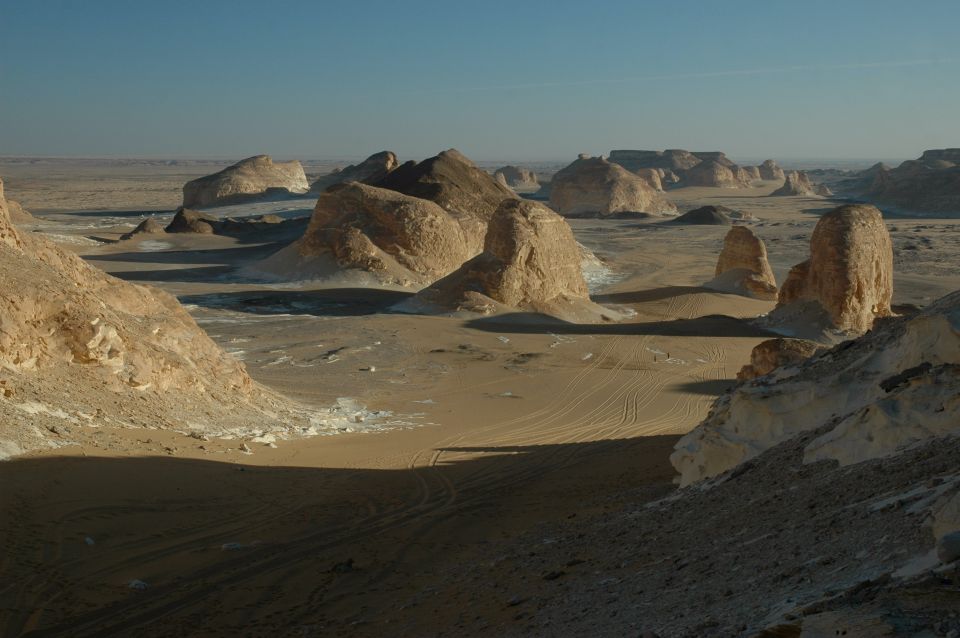 Cairo: Overnight White Desert & Bahariya Oasis Private Tour - Ideal Participants