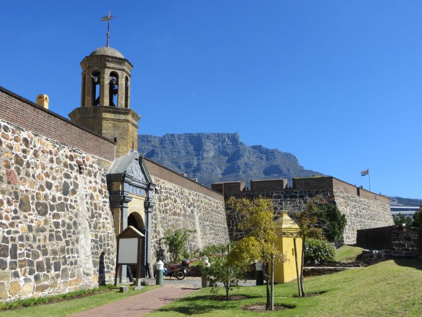 Cape Town: Half-Day Walking City Tour and African Lunch - Common questions