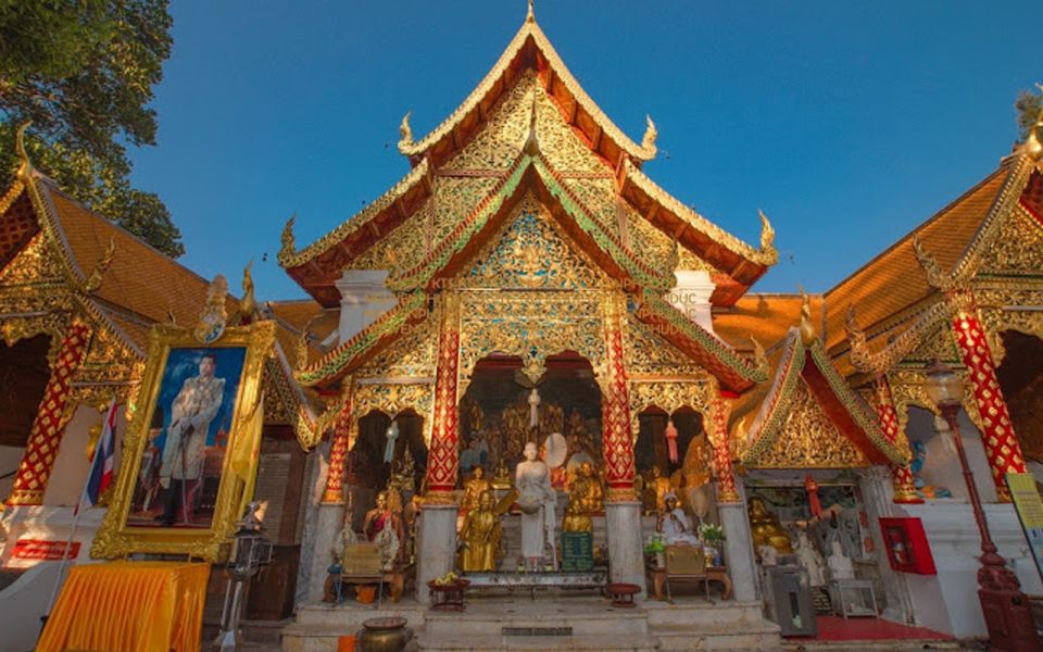 Chiang Mai: Half Day Doi Suthep and Meo Village - Small Group Experience