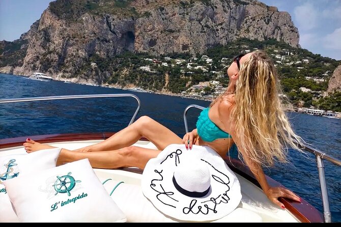Complete Private Guided Three-Hour Tour on the Capri Coast