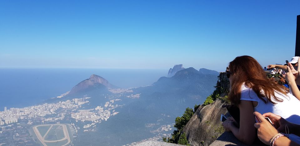Corcovado, Sugarloaf Mountain, and Selarón Steps 6-Hour Tour - Sugar Loaf Mountain Experience