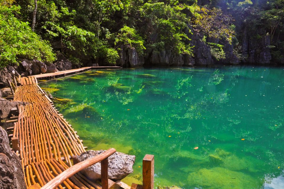 Coron Private Tour B: Barracuda Lake and Smith Beach - Common questions