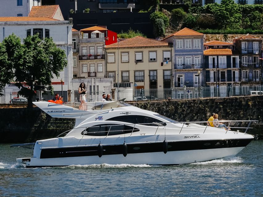 Douro River: Exclusive Luxury Yacht Cruise - Staff and Arrival Details