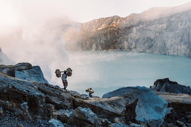 East Java 3-Day Tour: Ijen Crater (Kawah Ijen) and Mt. Bromo (Mar ) - Common questions