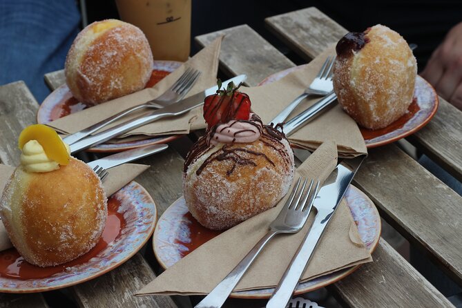 Edinburgh Holiday Donut Adventure & Walking Food Tour - Common questions