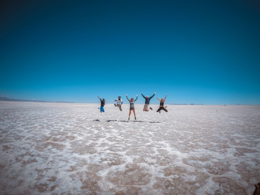 From La Paz: Uyuni and Andean Lagoons 5-Day Guided Trip - Common questions