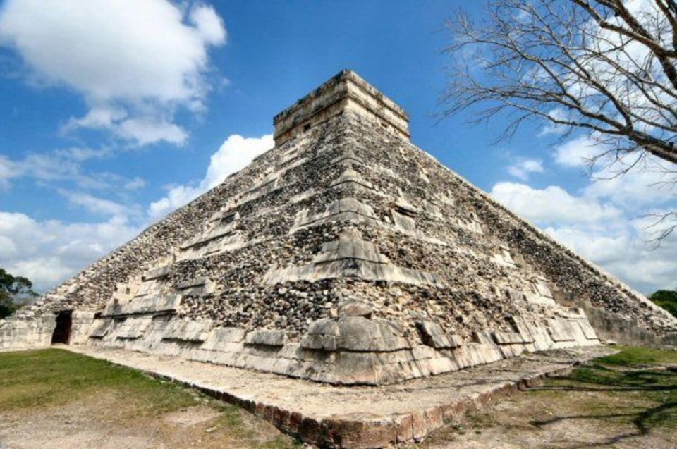 From Merida: Chichén Itzá and Izamal Guided Tour - Yucatecan Culinary Experience