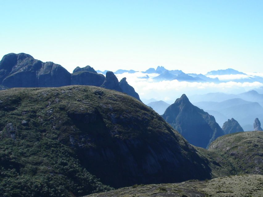 From Rio De Janeiro: Full-Day Trek to Pedra Do Sino - Common questions