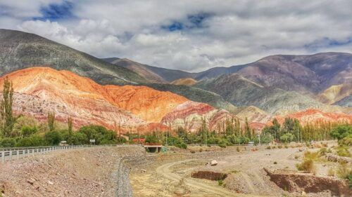 From Salta: Salinas Grandes, Purmamarca & Los Colorados Hike - Common questions