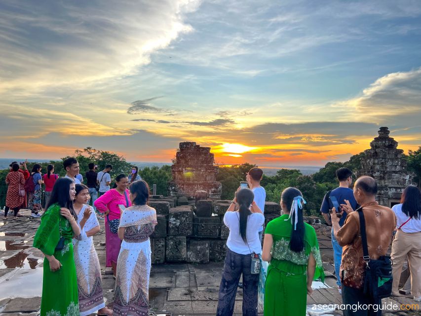 From Siem Reap: Angkor Wat, Tonle Sap, & Kulen Mountain Tour - Common questions