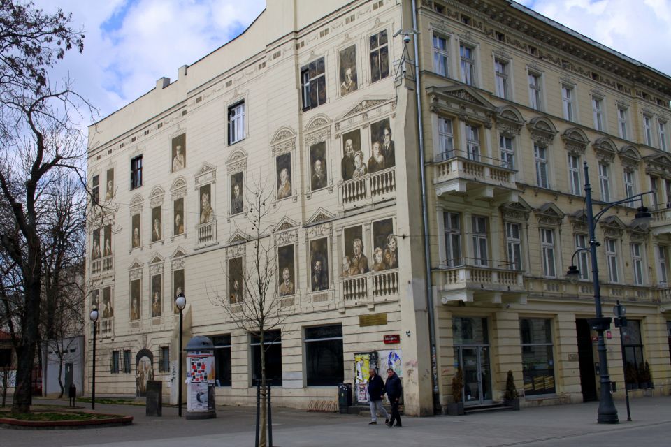 From Warsaw: Lodz & Litzmannstadt Jewish Ghetto Private Tour - Common questions