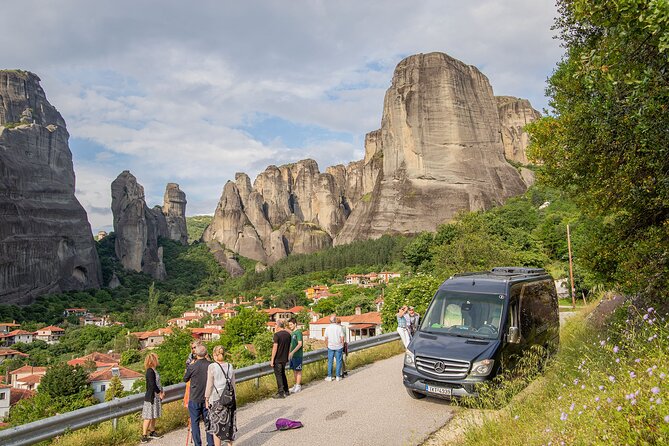 Full-Day Meteora Monasteries & Hermit Caves Tour From Athens - Helpful Tips and Recommendations