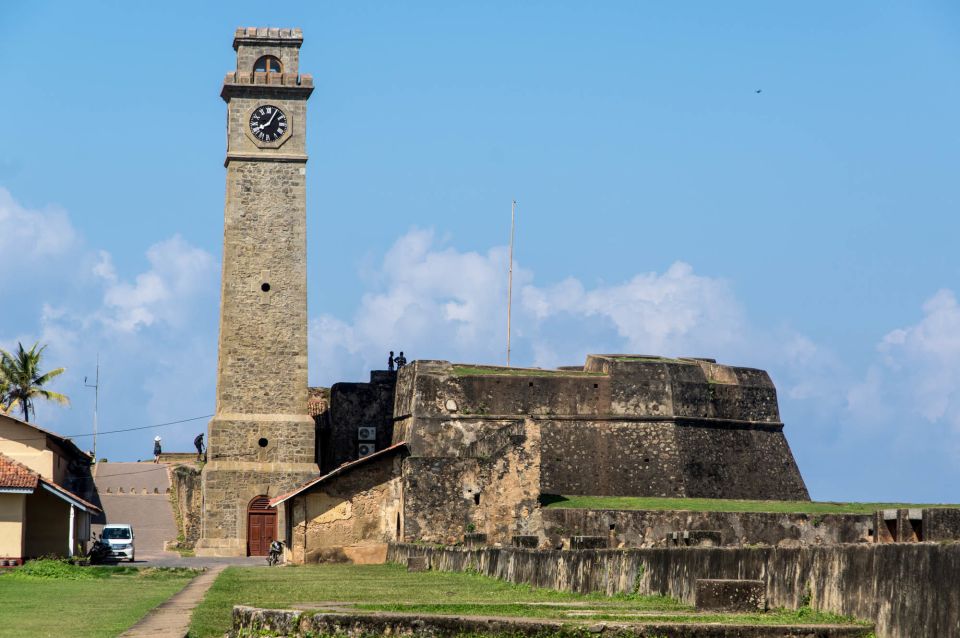 Galle Fort and Fish Massage From Colombo - Common questions